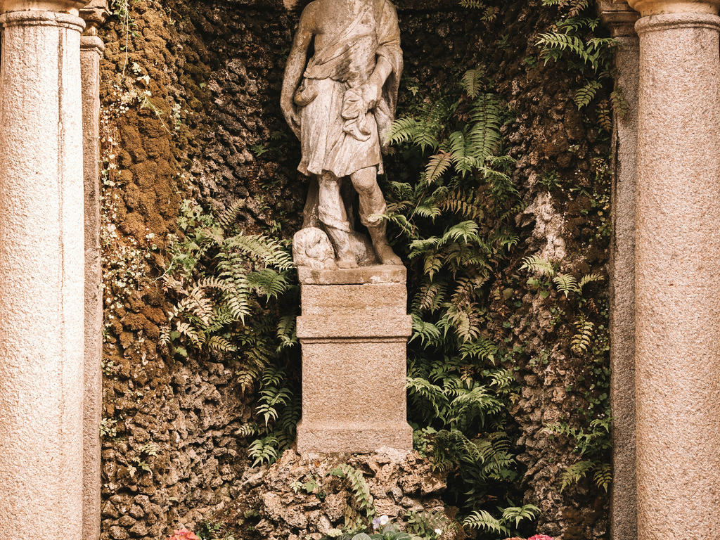 Switzerland: The Alps to the Italian Lakes